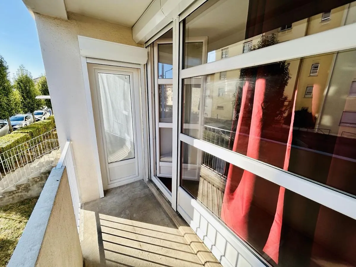Le Cosy, Appartement Chaleureux 2 Chambres La Talaudiere 0*,  France